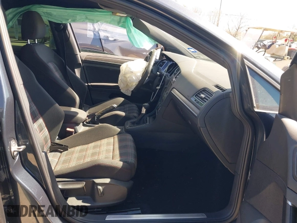 2021 Volkswagen GTI S z VIN 3VW5T7AU4MM000946, wystawiony jako IAAI lot #41661654 z przebiegiem 107 061 mil mil oraz . Historia ofert i sprzedaży dostępna na DreamBid. Obrazek 5.