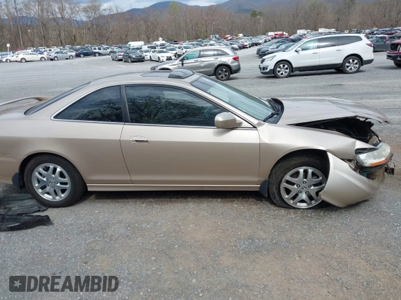 2001 Honda Accord EX с VIN 1HGCG22591A031631, выставлен на аукционе IAAI как лот 41914035 с пробегом 93 900 миль миль и . История ставок и продаж доступна на DreamBid. Изображение 14.