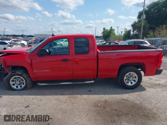 2009 Chevrolet Silverado 1500 LT with VIN 1GCEC29C09Z272241, listed as a IAAI auction lot 41978408 with 180,661 mi miles. Bid and sale history available at carsss.com. Image 14.
