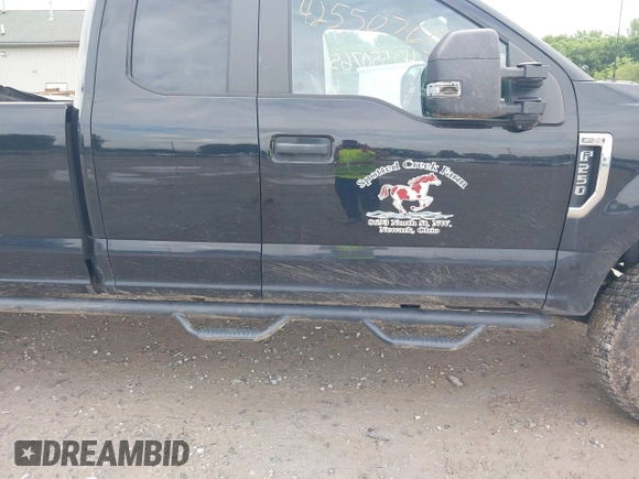 2019 Ford F-250 XL with VIN 1FT7X2B62KEC76242, listed as a IAAI auction lot 42550765 with 49,847 mi miles and . Bid and sale history available at DreamBid. Image 14.