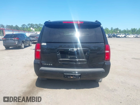 2017 Chevrolet Tahoe LT z VIN 1GNSCBKC8HR304002, wystawiony jako IAAI lot #42161530 z przebiegiem 133 891 mil mil oraz . Historia ofert i sprzedaży dostępna na DreamBid. Obrazek 16.