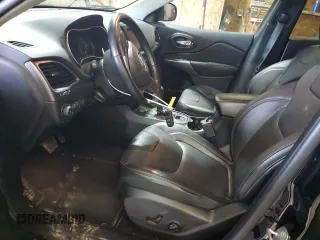 2021 Jeep Cherokee Latitude Lux with VIN 1C4PJMMX2MD205117, listed as a Copart auction lot 56460135 with 42,014 mi miles and Salvage title. Bid and sale history available at DreamBid. Image 7.