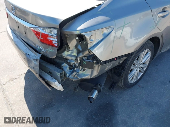 2015 Lexus ES with VIN JTHBK1GG4F2173074, listed as a IAAI auction lot 42051609 with 87,753 mi miles. Bid and sale history available at carsss.com. Image 6.