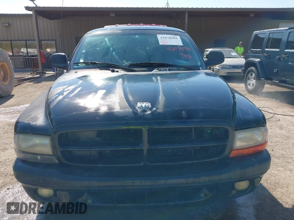 2001 Dodge Dakota with VIN 1B7FL26X71S298506, listed as a IAAI auction lot 42078981 with 193,818 mi miles. Bid and sale history available at carsss.com. Image 6.