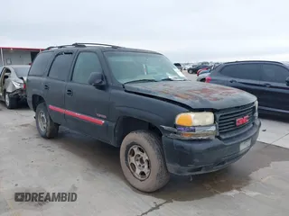 2004 GMC Yukon SLE z VIN 1GKEC13T74J278150, wystawiony jako IAAI lot #41448018 z przebiegiem 230 896 mil mil oraz . Historia ofert i sprzedaży dostępna na DreamBid. Obrazek 1.