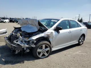 2014 Toyota Camry L with VIN 4T1BF1FK6EU841953, listed as a Copart auction lot 54784135 with 95,082 mi miles and Salvage Title. Bid and sale history available at DreamBid. Image 1.