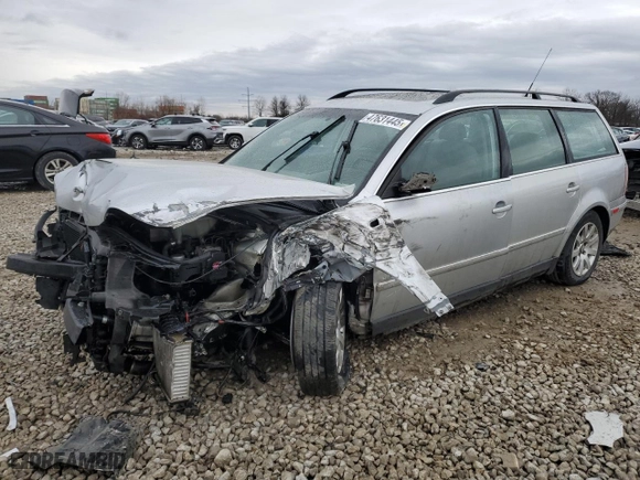 2003 Volkswagen Passat GLS with VIN WVWVD63B63E210619, listed as a Copart auction lot 47631445 with 233,369 mi miles and Salvage Title. Bid and sale history available at carsss.com. Image 1.