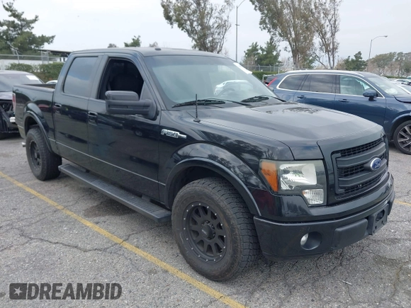 2014 Ford F-150 XL with VIN 1FTFW1CF0EFA45457, listed as a IAAI auction lot 41447000 with 169,984 mi miles and . Bid and sale history available at DreamBid. Image 1.