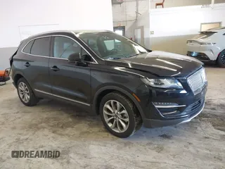 2019 Lincoln MKC Select with VIN 5LMCJ2D99KUL02275, listed as a IAAI auction lot 41213419 with 51,010 mi miles. Bid and sale history available at carsss.com. Image 1.