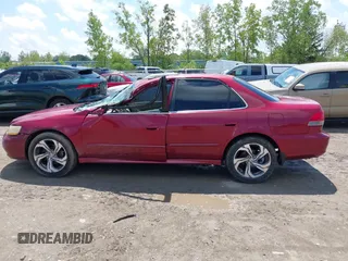 2001 Honda Accord EX с VIN 1HGCG16561A041179, выставлен на аукционе IAAI как лот 42256117 с пробегом 230 911 миль миль и . История ставок и продаж доступна на DreamBid. Изображение 14.