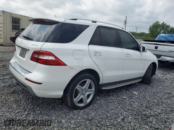 2014 Mercedes-Benz M 350 with VIN 4JGDA2EB6EA322417, listed as a Copart auction lot 55182635 with 197,655 mi miles and Clean Title. Bid and sale history available at DreamBid. Image 3.