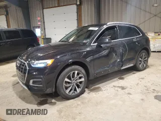 2021 Audi Q5 Premium with VIN WA1AAAFY4M2003878, listed as a Copart auction lot 47161085 with 42,627 mi miles and Salvage Title. Bid and sale history available at carsss.com. Image 1.