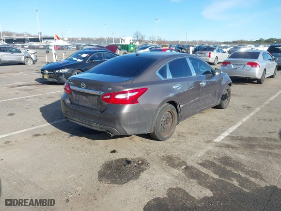 2017 Nissan Altima 2.5 SR with VIN 1N4AL3AP9HC133798, listed as a IAAI auction lot 41582890 with 57,440 mi miles. Bid and sale history available at carsss.com. Image 4.