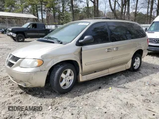 2005 Dodge Caravan SXT with VIN 2D4GP44L45R369675, listed as a Copart auction lot 48813635 with 169,679 mi miles and Salvage Title. Bid and sale history available at carsss.com. Image 1.