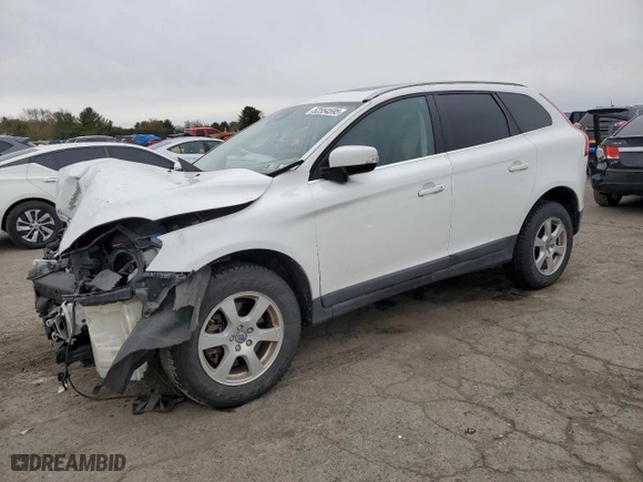 2012 Volvo XC60 3.2L PZEV with VIN YV4940DZ0C2343417, listed as a Copart auction lot 52554595 with 151,492 mi miles and Salvage Title. Bid and sale history available at carsss.com. Image 1.