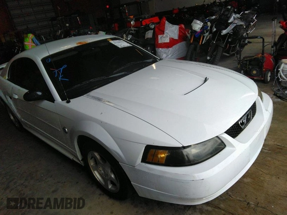2004 Ford Mustang Standard with VIN 1FAFP40604F229241, listed as a IAAI auction lot 41783211 with 203,593 mi miles. Bid and sale history available at carsss.com. Image 1.
