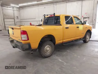 2019 Ram 2500 Tradesman with VIN 3C6UR5CJ3KG620324, listed as a IAAI auction lot 42516945 with 34,444 mi miles and . Bid and sale history available at DreamBid. Image 4.