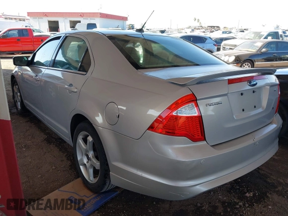 2010 Ford Fusion SE with VIN 3FAHP0HA0AR219074, listed as a IAAI auction lot 42040384 with 135,435 mi miles and . Bid and sale history available at carsss.com. Image 3.