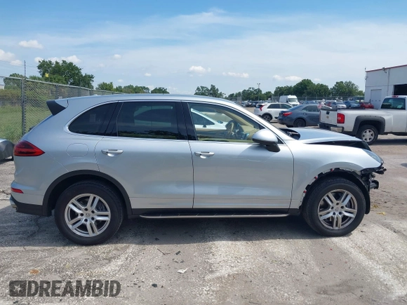 2016 Porsche Cayenne с VIN WP1AA2A2XGLA11351, выставлен на аукционе IAAI как лот 42719210 с пробегом 75 250 миль миль и . История ставок и продаж доступна на DreamBid. Изображение 14.