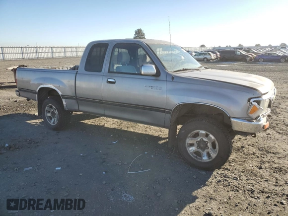 1997 Toyota T100 SR5 with VIN JT4UN24D6V0037539, listed as a Copart auction lot 42195245 with 364,681 mi miles and Salvage Title. Bid and sale history available at DreamBid. Image 4.