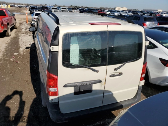 2017 Mercedes-Benz Metris Cargo with VIN WD3PG2EA0H3308992, listed as a Copart auction lot 37046814 with 10,372 mi miles and Salvage Title. Bid and sale history available at carsss.com. Image 6.