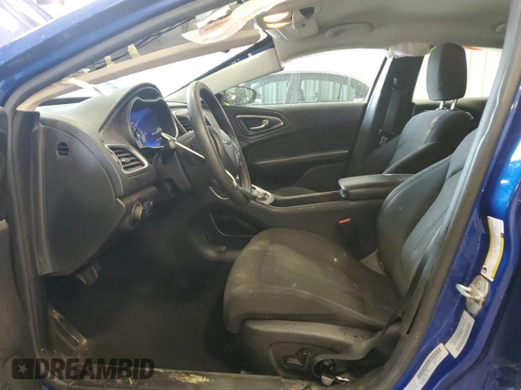 2015 Chrysler 200 Limited with VIN 1C3CCCAB6FN746992, listed as a Copart auction lot 50525945 with 192,746 mi miles and Non Repairable. Bid and sale history available at DreamBid. Image 7.