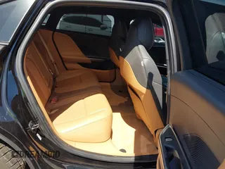 2023 Lucid Air Grand Touring z VIN 50EA1GBA0PA004565, wystawiony jako IAAI lot #41913843 z przebiegiem 25 468 mil mil oraz . Historia ofert i sprzedaży dostępna na DreamBid. Obrazek 8.