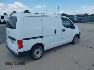 2017 Nissan NV200 S with VIN 3N6CM0KN1HK703330, listed as a IAAI auction lot 42606012 with 215,685 mi miles and . Bid and sale history available at DreamBid. Image 4.