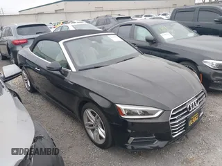 2019 Audi A5 Cabriolet Premium z VIN WAUWNGF57KN005724, wystawiony jako IAAI lot #42432592 z przebiegiem 38 335 mil mil oraz . Historia ofert i sprzedaży dostępna na DreamBid. Obrazek 1.