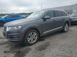 2019 Audi Q7 Premium z VIN WA1AAAF76KD009139, wystawiony jako Copart lot #58584985 z przebiegiem 61 867 mil mil oraz Szkoda całkowita • Salvage title. Historia ofert i sprzedaży dostępna na DreamBid. Obrazek 1.