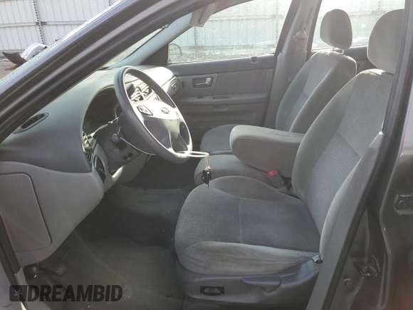 2002 Ford Taurus SE z VIN 1FAFP58S12G211216, wystawiony jako Copart lot #45158325 z przebiegiem 159 058 mil mil oraz Czysty tytuł • Clean title. Historia ofert i sprzedaży dostępna na DreamBid. Obrazek 7.
