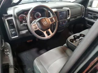 2021 Ram 1500 Warlock z VIN 1C6RR7GGXMS526629, wystawiony jako Copart lot #57223795 z przebiegiem 26 475 mil mil oraz Szkoda całkowita • Salvage title. Historia ofert i sprzedaży dostępna na DreamBid. Obrazek 8.