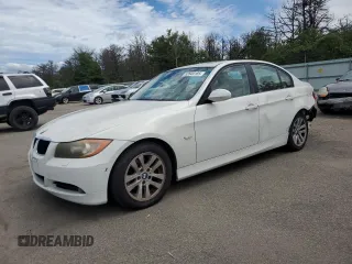 2007 BMW 3 Series 328xi with VIN WBAVC93527KX52626, listed as a Copart auction lot 62649185 with 135,388 mi miles and Salvage title. Bid and sale history available at DreamBid. Image 1.