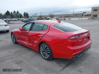 2019 Kia Stinger with VIN KNAE15LA7K6063792, listed as a IAAI auction lot 41490932 with 19,806 mi miles. Bid and sale history available at carsss.com. Image 6.