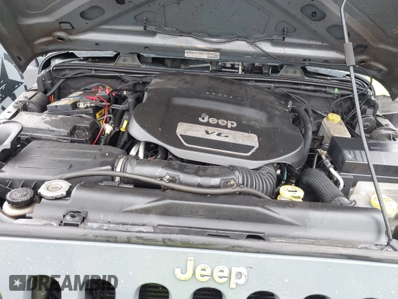 2014 Jeep Wrangler Unlimited Sport with VIN 1C4BJWDG1EL135073, listed as a IAAI auction lot 42435361 with 129,144 mi miles and . Bid and sale history available at DreamBid. Image 10.