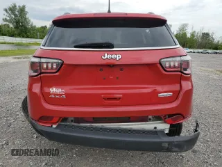 2017 Jeep Compass Latitude z VIN 3C4NJDBB5HT681683, wystawiony jako Copart lot #62938685 z przebiegiem 163 017 mil mil oraz Szkoda całkowita • Salvage title. Historia ofert i sprzedaży dostępna na DreamBid. Obrazek 6.
