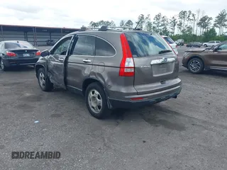 2011 Honda CR-V LX z VIN 5J6RE4H37BL010194, wystawiony jako IAAI lot #42145423 z przebiegiem 144 934 mil mil oraz . Historia ofert i sprzedaży dostępna na DreamBid. Obrazek 3.