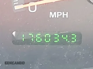 1999 Ford F-150 XL with VIN 2FTRX07L3XCA60067, listed as a IAAI auction lot 41887212 with 176,034 mi miles. Bid and sale history available at carsss.com. Image 15.