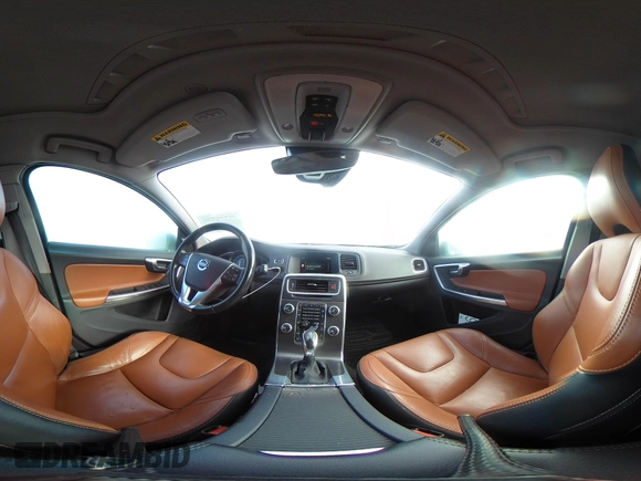 2015 Volvo V60 Cross Country T5 with VIN YV4612HK7F1001607, listed as a IAAI auction lot 41216339 with 138,069 mi miles. Bid and sale history available at carsss.com. Image 19.