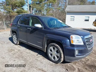 2017 GMC Terrain SLT with VIN 2GKFLUE38H6270483, listed as a IAAI auction lot 41752383 with 208,642 mi miles. Bid and sale history available at carsss.com. Image 1.