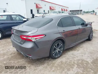 2019 Toyota Camry LE z VIN 4T1B11HK0KU715515, wystawiony jako IAAI lot #42155492 z przebiegiem 114 091 mil mil oraz . Historia ofert i sprzedaży dostępna na DreamBid. Obrazek 4.