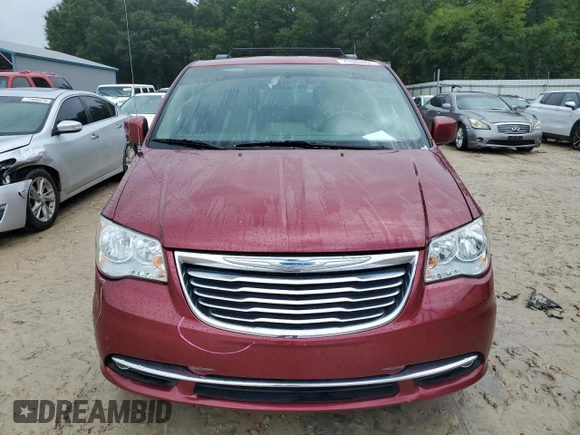2015 Chrysler Town & Country Touring with VIN 2C4RC1BG6FR628111, listed as a Copart auction lot 71528604 with 81,763 mi miles and Salvage Title. Bid and sale history available at DreamBid. Image 5.