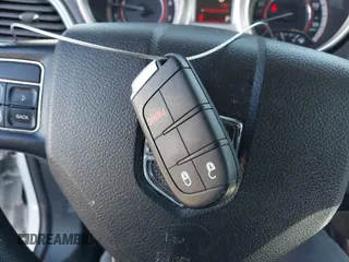 2017 Dodge Journey SXT z VIN 3C4PDDBG7HT512776, wystawiony jako IAAI lot #41967109 z przebiegiem 109 747 mil mil oraz . Historia ofert i sprzedaży dostępna na DreamBid. Obrazek 11.
