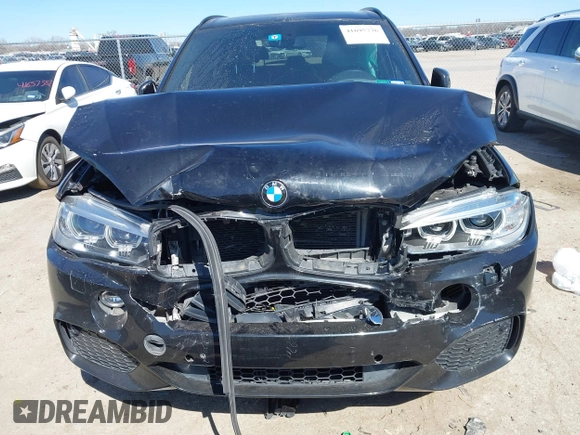 2014 BMW X5 xDrive35d with VIN 5UXKS4C58E0J94445, listed as a IAAI auction lot 41695776 with 118,234 mi miles. Bid and sale history available at carsss.com. Image 6.