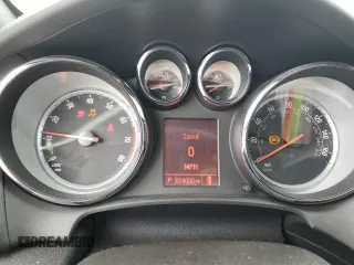 2016 Buick Cascada Premium с VIN W04WT3N53GG112343, выставлен на аукционе Copart как лот 62080574 с пробегом 24 000 миль миль и Списание • Salvage title. История ставок и продаж доступна на DreamBid. Изображение 9.