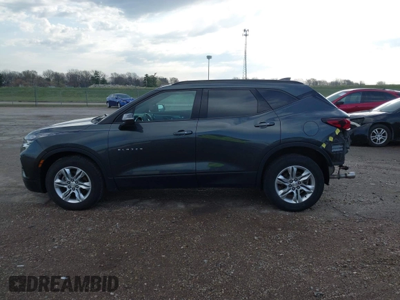 2020 Chevrolet Blazer LT z VIN 3GNKBHRS8LS615132, wystawiony jako IAAI lot #41902552 z przebiegiem 107 234 mil mil oraz . Historia ofert i sprzedaży dostępna na DreamBid. Obrazek 15.