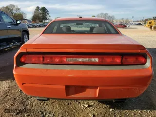 2010 Dodge Challenger R/T with VIN 2B3CJ5DT0AH272736, listed as a Copart auction lot 49638385 with 286,310 mi miles and Salvage Title. Bid and sale history available at carsss.com. Image 6.
