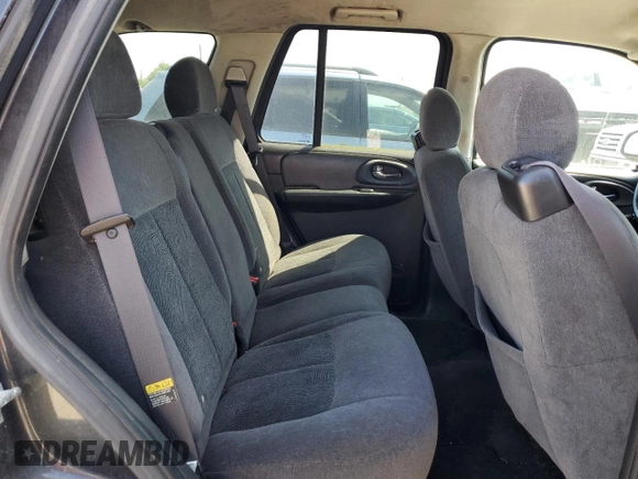 2005 Chevrolet TrailBlazer LT with VIN 1GNDT13S652167235, listed as a Copart auction lot 55501835 with 220,698 mi miles and Clean Title. Bid and sale history available at DreamBid. Image 11.