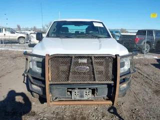 2015 Ford F-150 XLT w/HD Payload Pkg with VIN 1FTFW1EF8FFC07270, listed as a IAAI auction lot 41425948 with 194,107 mi miles. Bid and sale history available at carsss.com. Image 12.