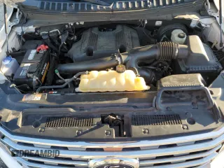 2018 Ford Expedition Max XLT z VIN 1FMJK1HT4JEA48328, wystawiony jako Copart lot #85971614 z przebiegiem 188 461 mil mil oraz Szkoda całkowita • Salvage title. Historia ofert i sprzedaży dostępna na DreamBid. Obrazek 12.